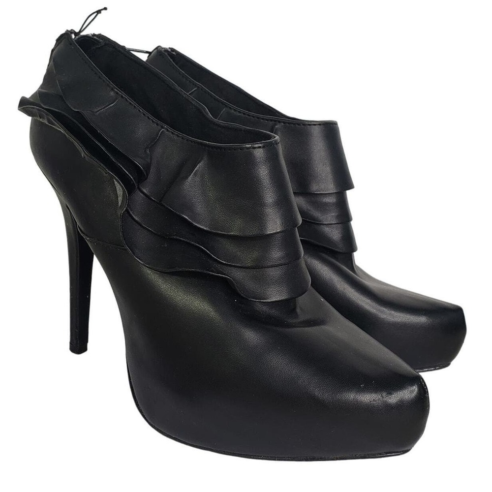 Report Venti Womens Black Faux Leather Ruffle Ankle Booties Heel Size 10 - Picture 1 of 8